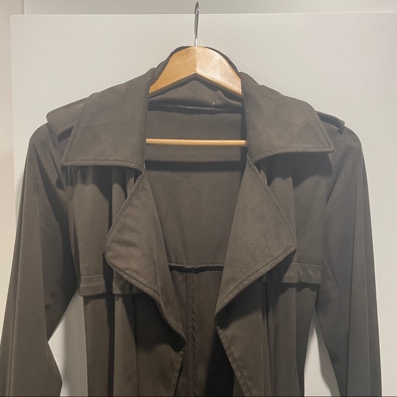 Zara faux saude olive trench with tie - Picture 3 of 7